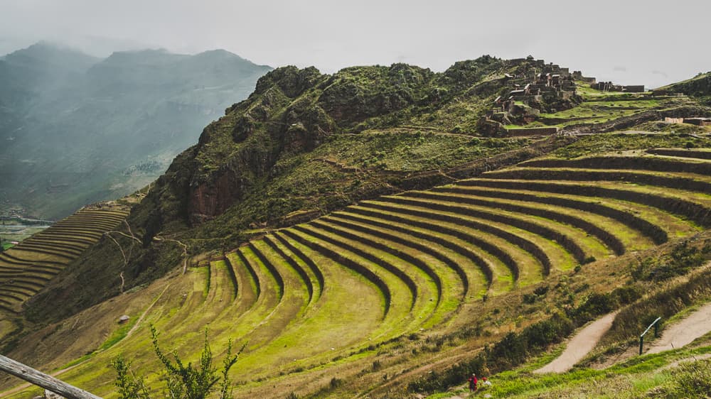 pisac-ruins-sacred-valley-machu-picchu-travel-guide