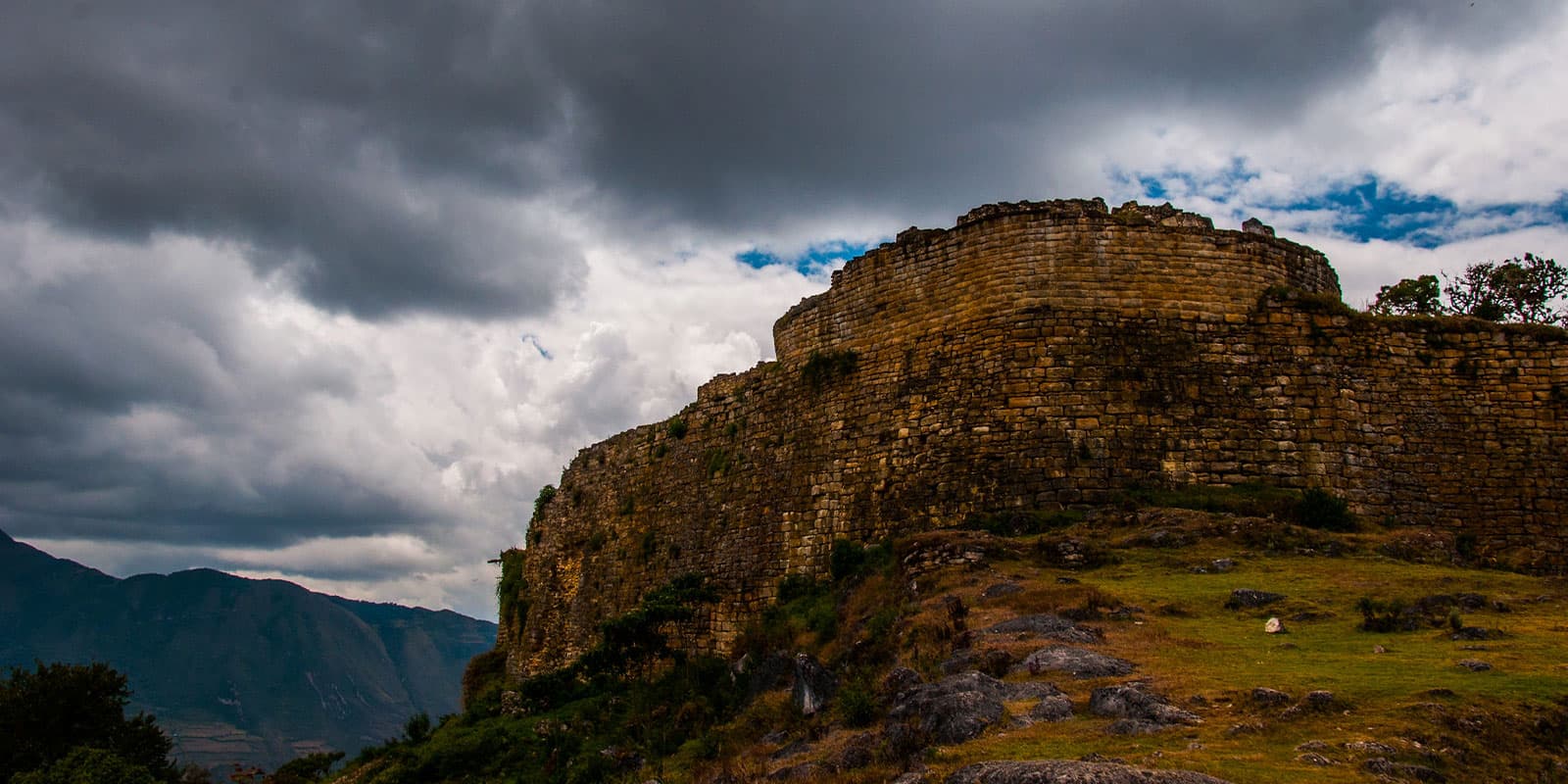 Kuelap, Catarata de Gocta and Vira Vira Trek